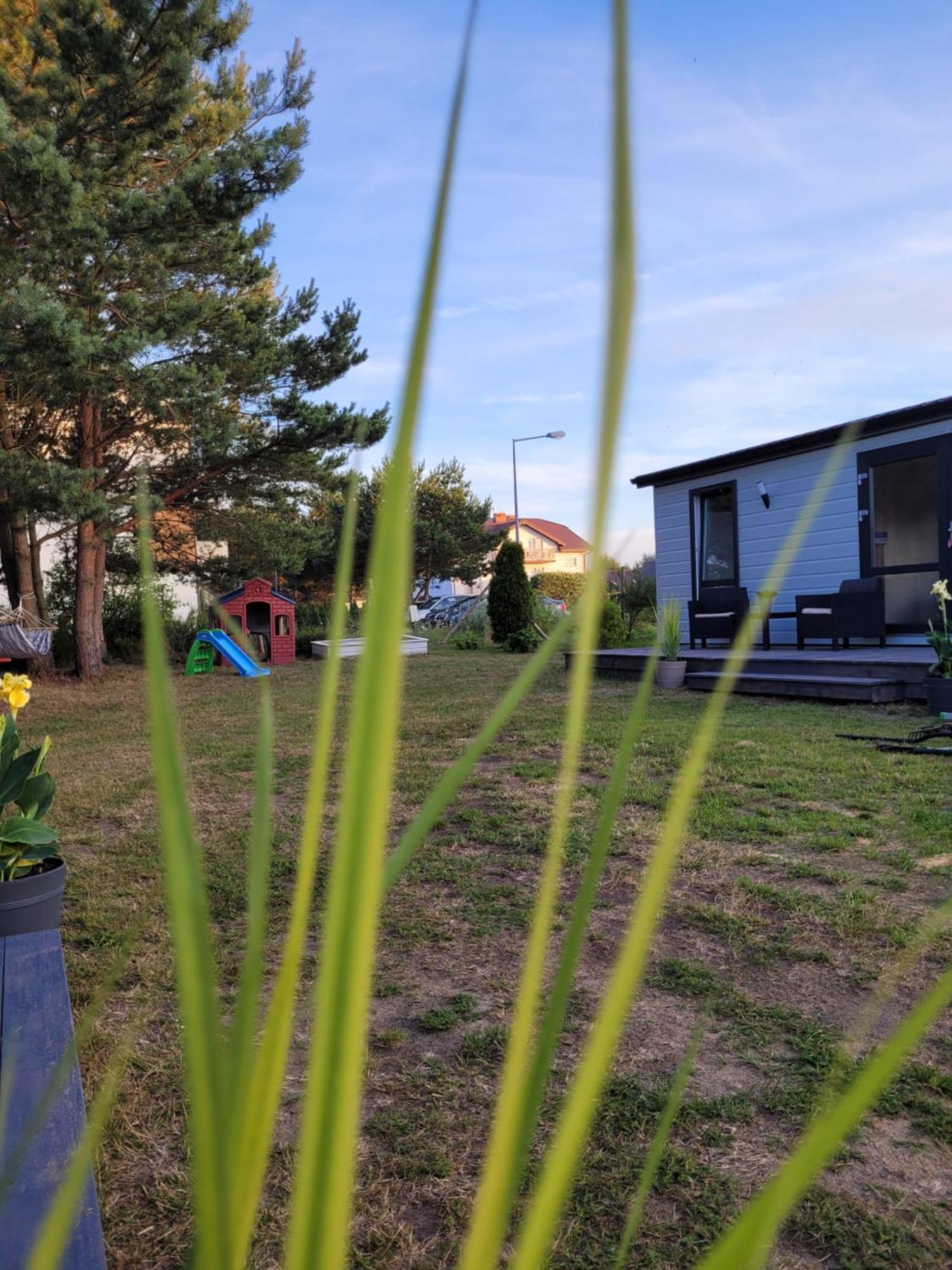 "Agus" Komfortowe I Nowczesne Domki W Cichej Okolicy Niedaleko Plazy Ostrowo  Extérieur photo
