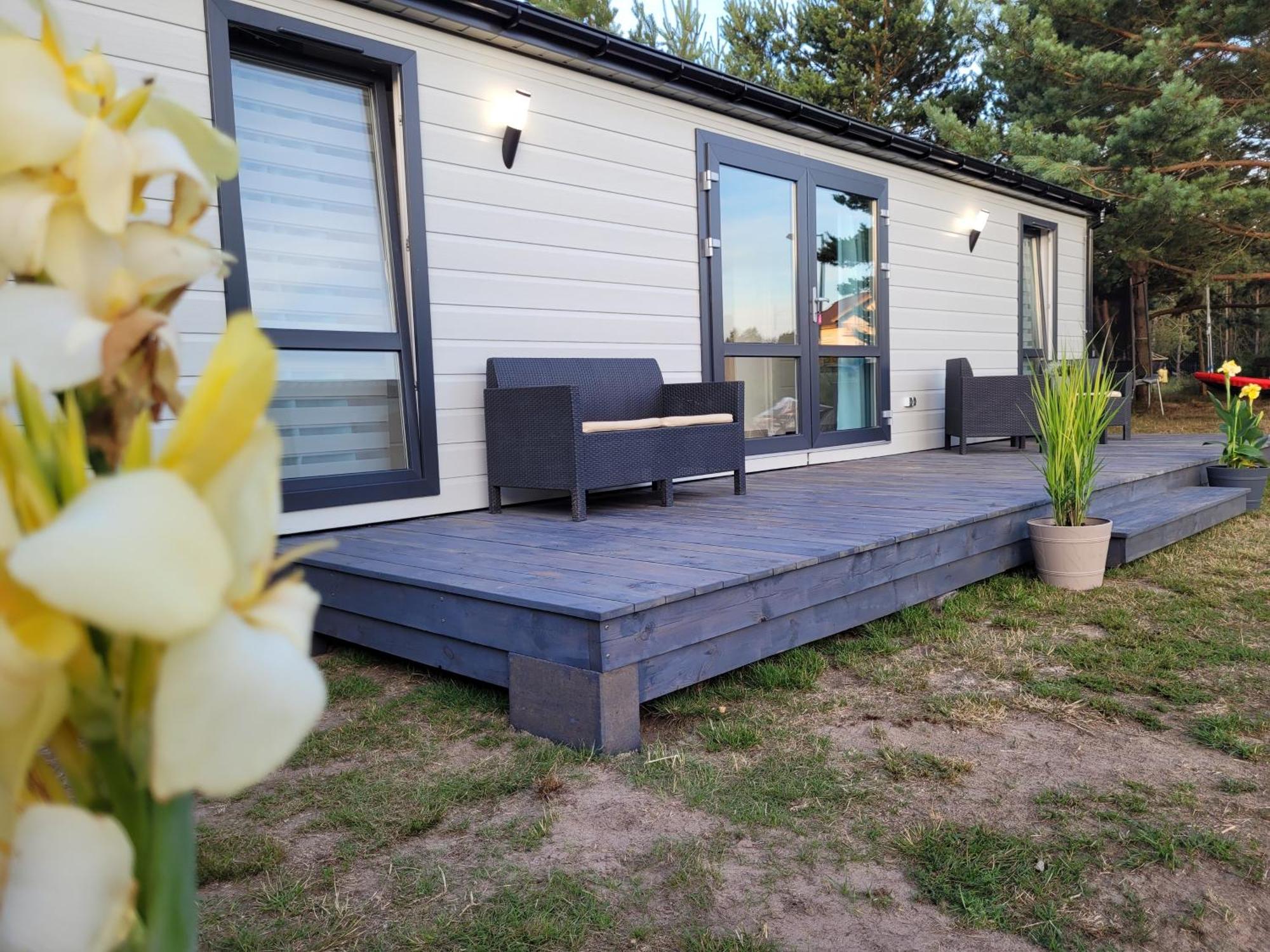 "Agus" Komfortowe I Nowczesne Domki W Cichej Okolicy Niedaleko Plazy Ostrowo  Extérieur photo