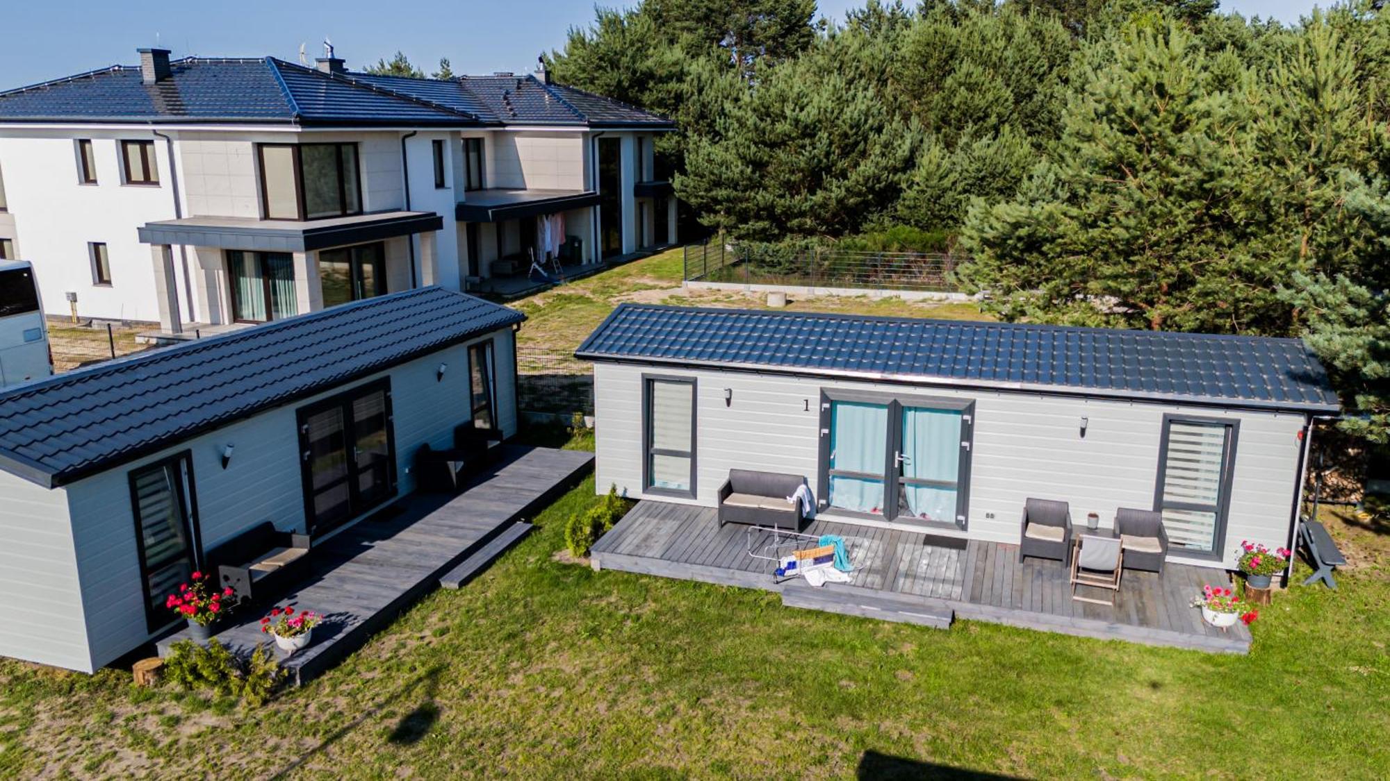 "Agus" Komfortowe I Nowczesne Domki W Cichej Okolicy Niedaleko Plazy Ostrowo  Extérieur photo